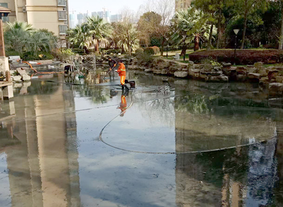 永善景观池淤泥清理